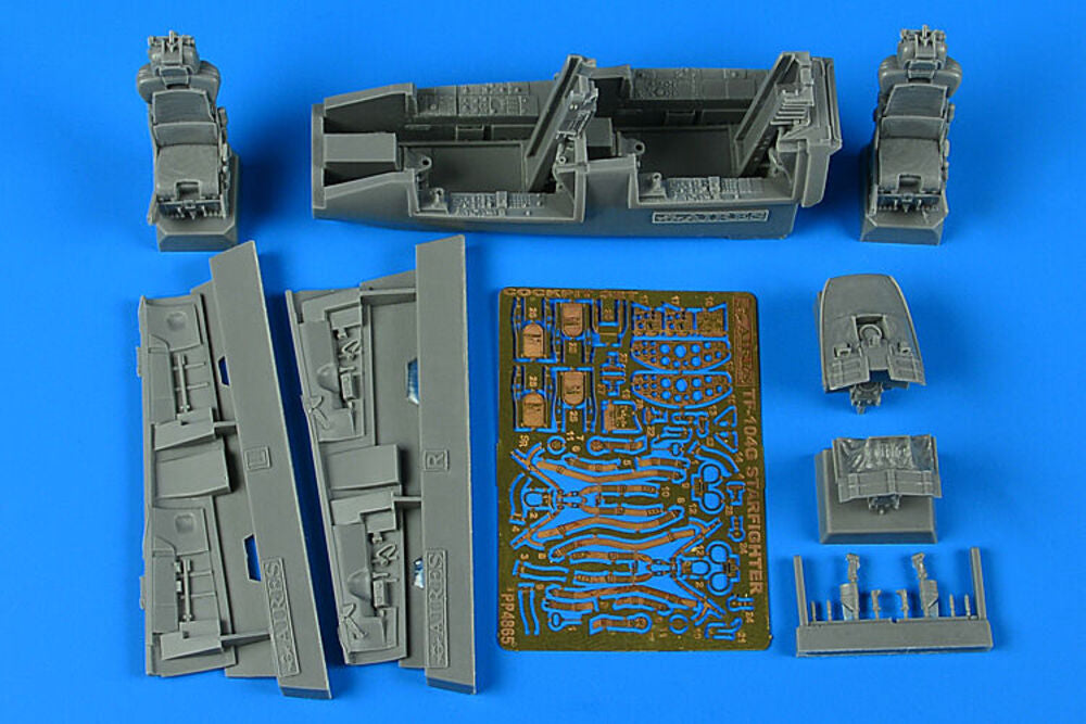 TF-104G Starfighter cockpit set