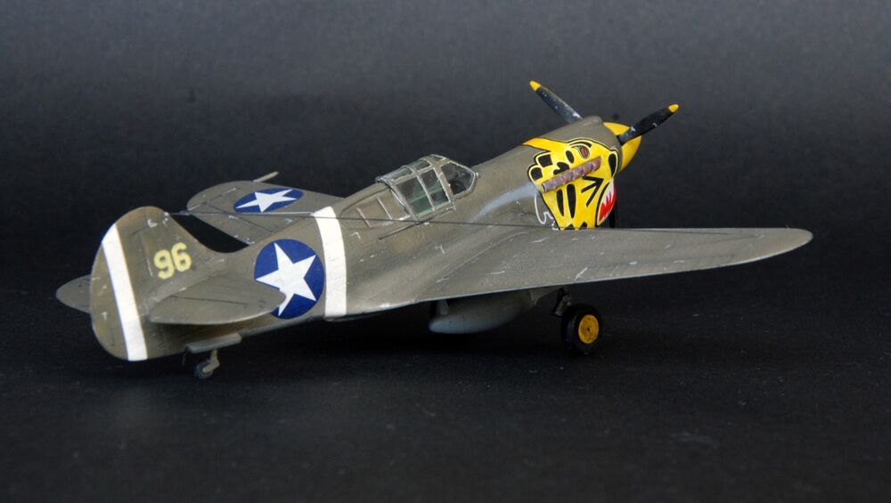 P-40E Aleutian Tiger  START SET