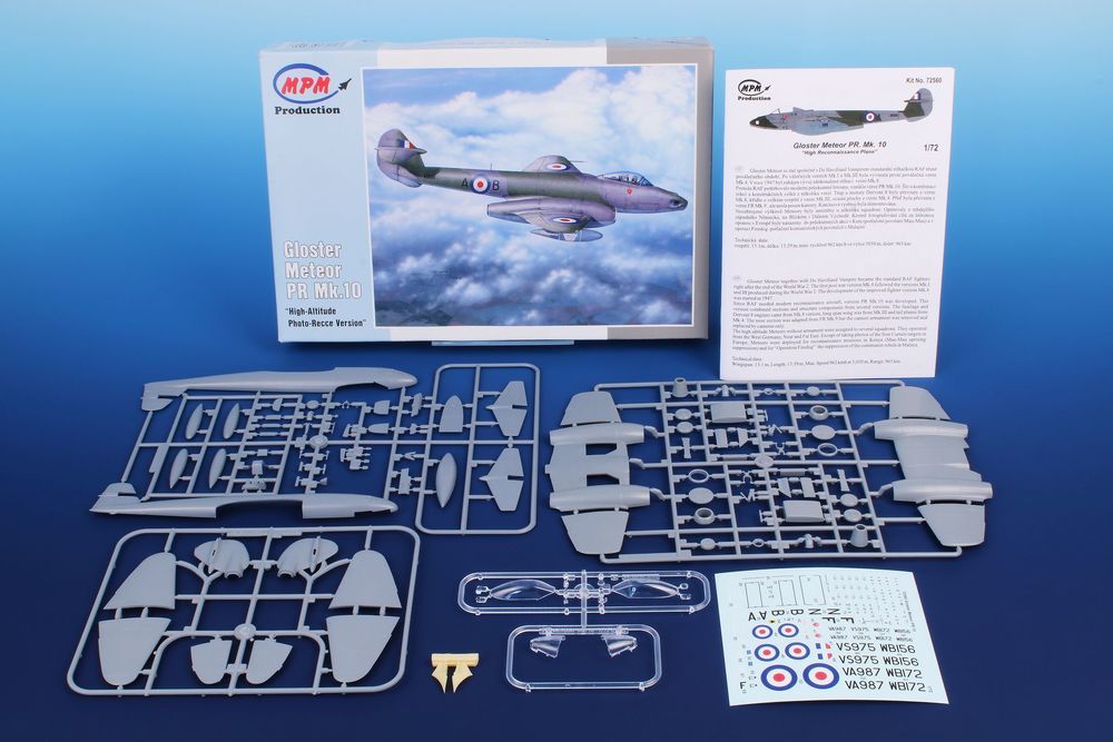 Gloster Meteor PR Mk.10 High-Altitude Photo-Recce Version 1/72