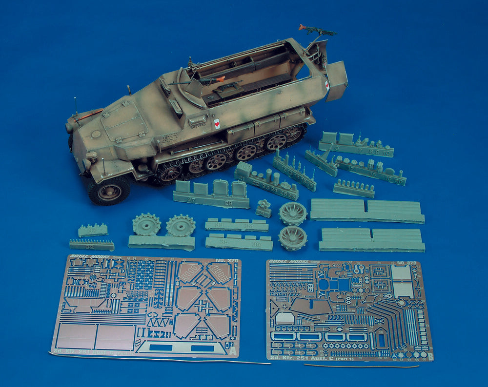 Sd.Kfz. 251C part 1 (for Dragon kit)