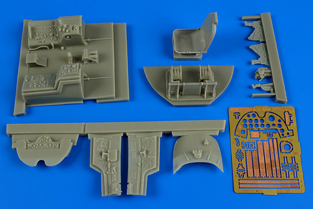 A-1D (AD-4) Skyraider cockpit set f.Trum