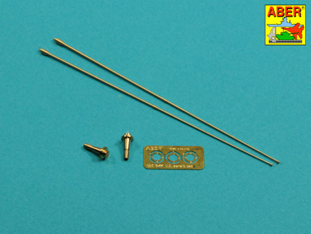 Set of 2 NATO antennas with mount bases