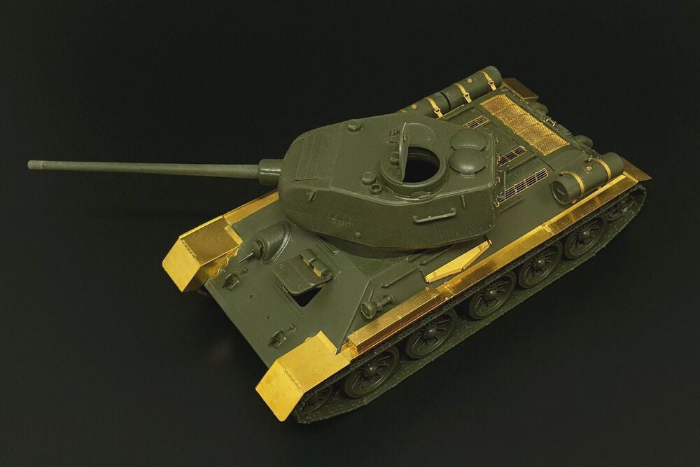 T-34-85 (Tamiya)