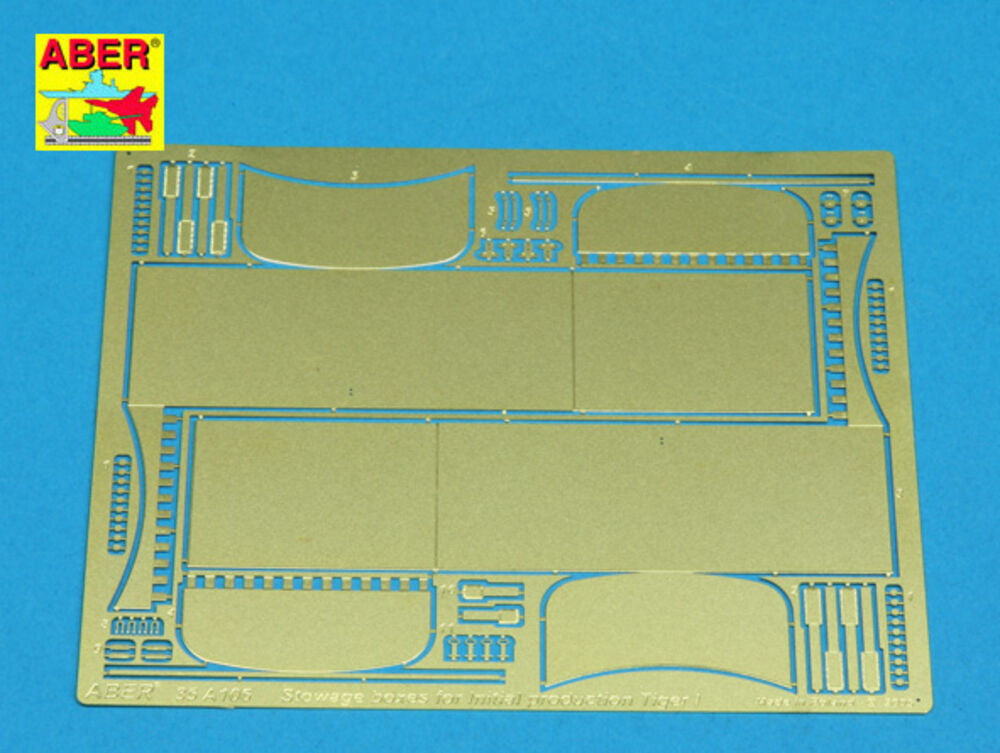 Turret side stowage bins for Pz.Kpfw. IV initial production