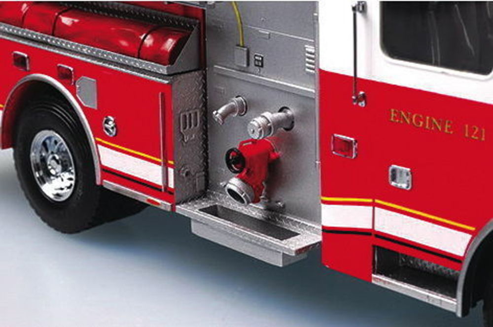 American LaFrance Eagle Fire Pumper 2002