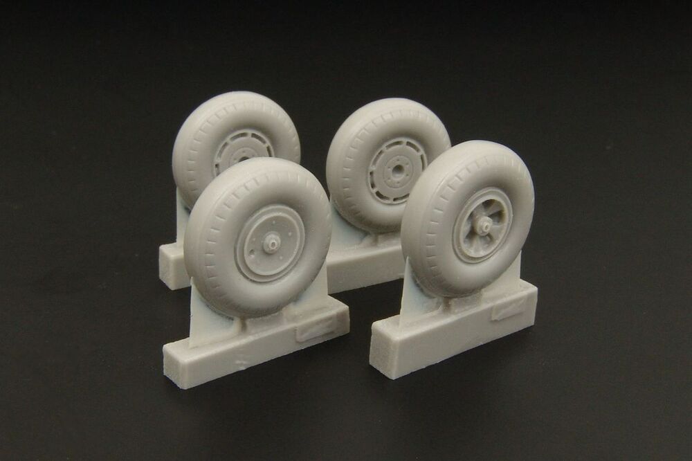 Wheels for  F Barracuda Mk II (two types)