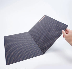CUTTING MAT