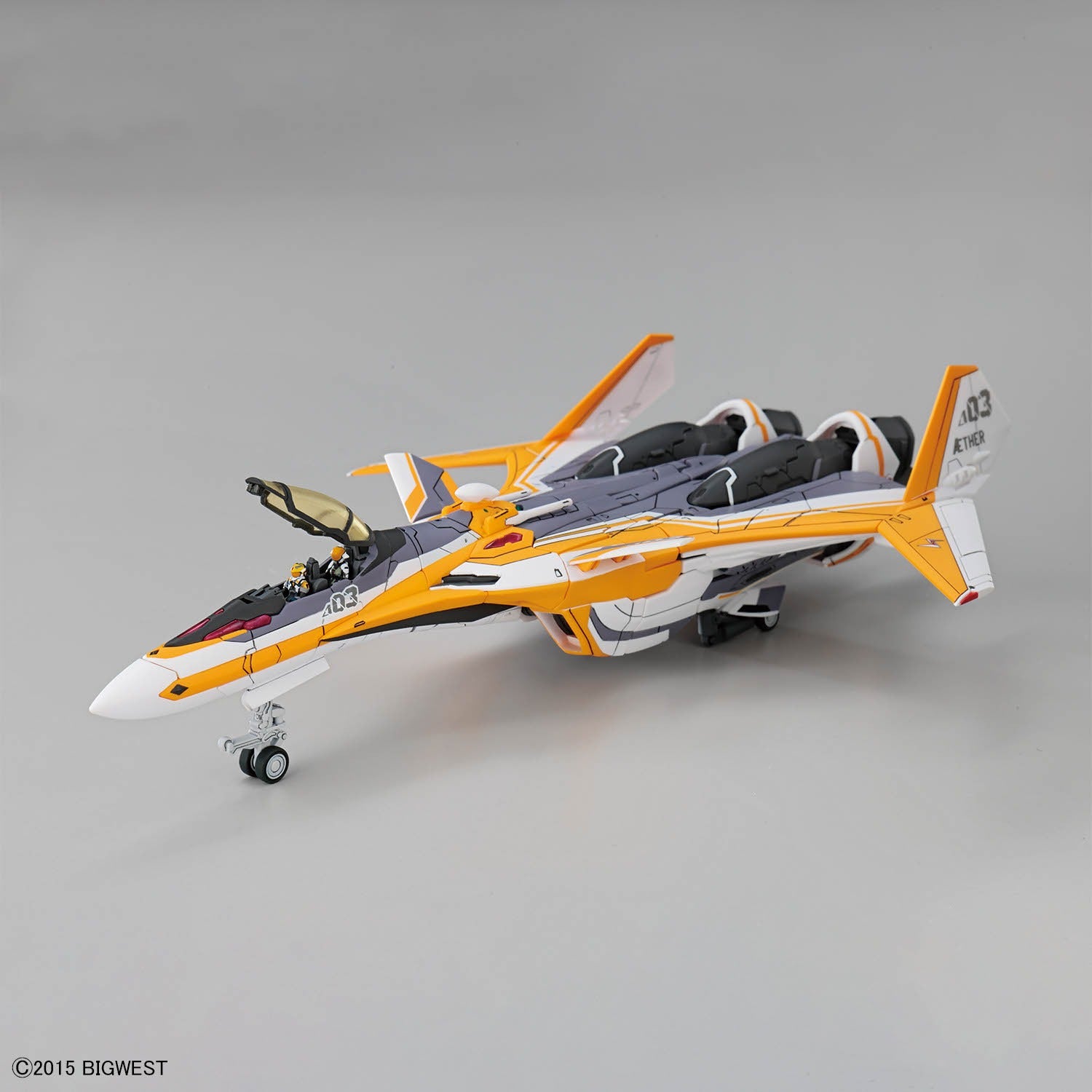 HG 1/100 VF-31E Siegfried (Chuck Mustang's Unit)