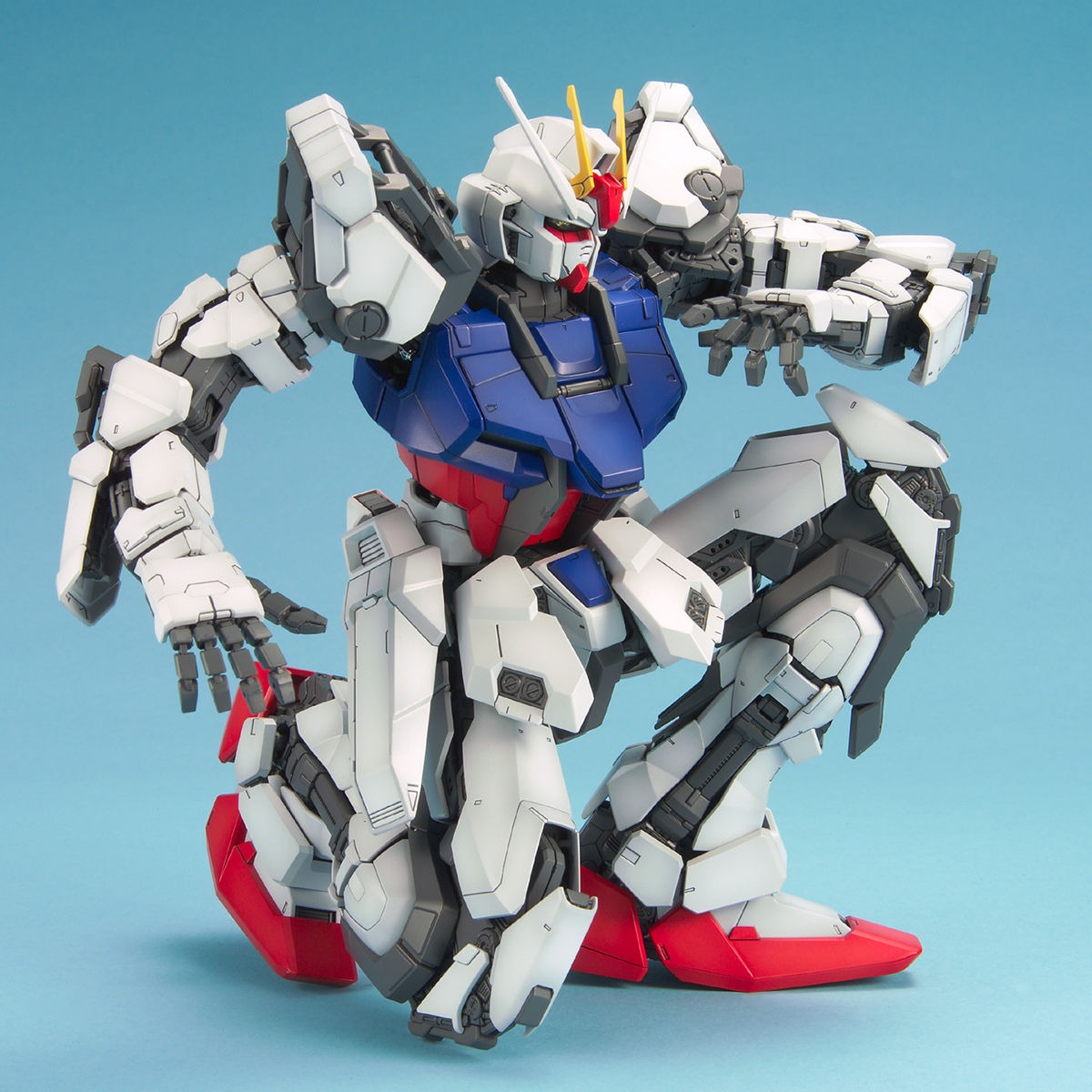 PG GAT-X105 Strike Gundam 1/60