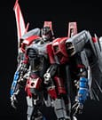 Transformers DLX Action Figure Starscream Bumblebee 27 cm