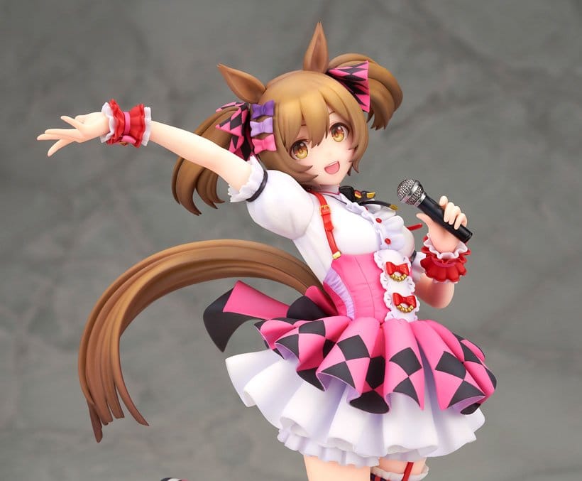 Umamusume Pretty Derby PVC Figure 1/7 Smart Falcon 25 cm