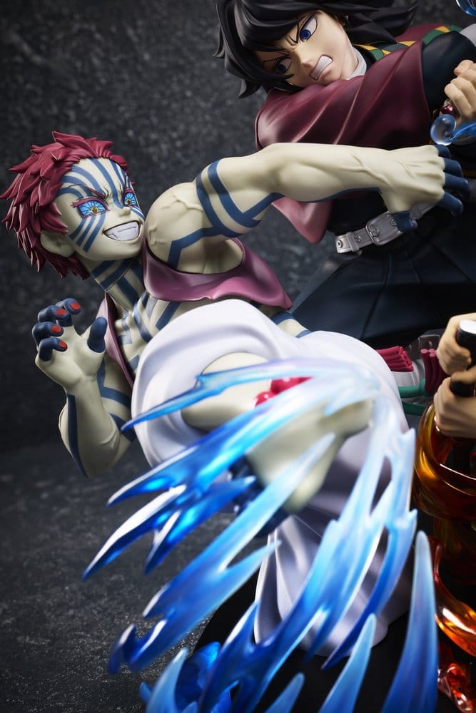 Demon Slayer: Kimetsu no Yaiba PVC Figure Tanjiro Kamado & Giyu Tomioka & Akaza 13 cm