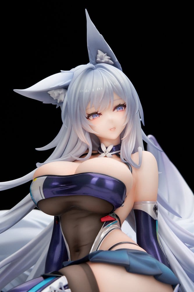Azur Lane PVC Figure 1/7 Shinano Moonlit Chrome Ver. 25 cm