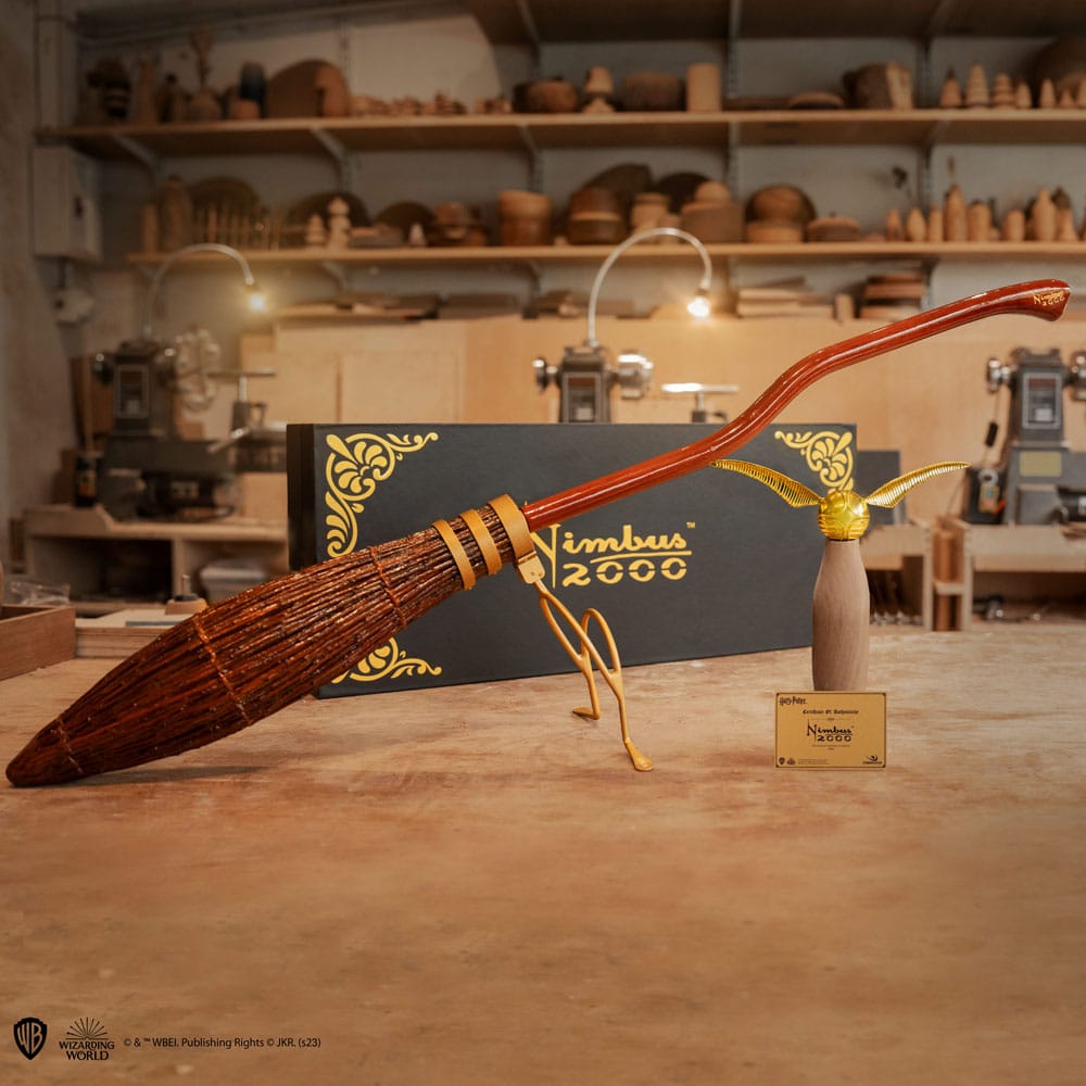 Harry Potter Replik Nimbus 2000 Zauberbesen Junior