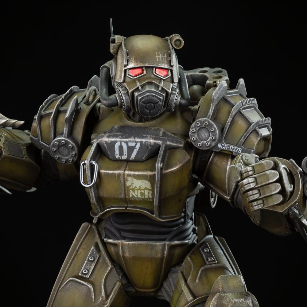 Fallout (Amazon) PVC Figure NCR Power Armor 25 cm