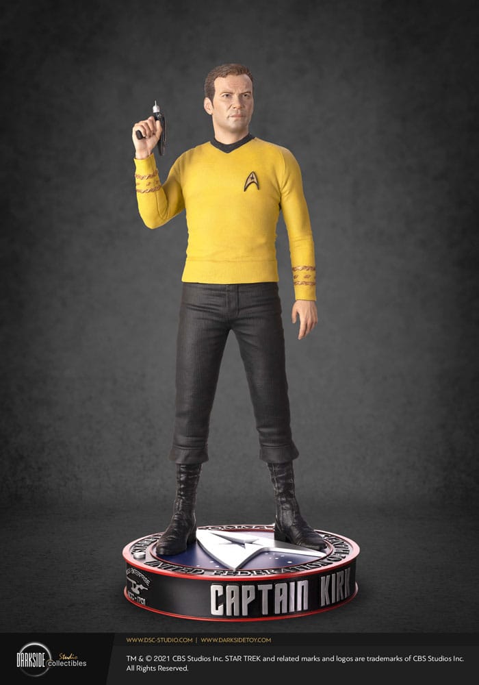 Star Trek Musuem Statue 1/3 Captain James T Kirk 64 cm