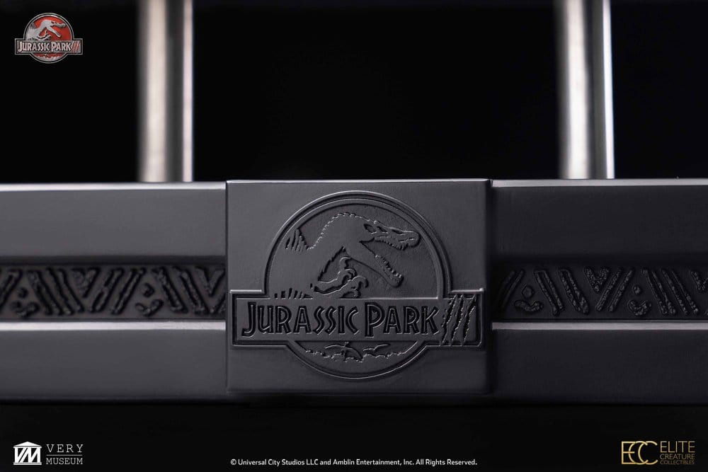 Jurassic Park III Replica Bust Spinosaurus Eye Prop (Reproduction) 39 cm