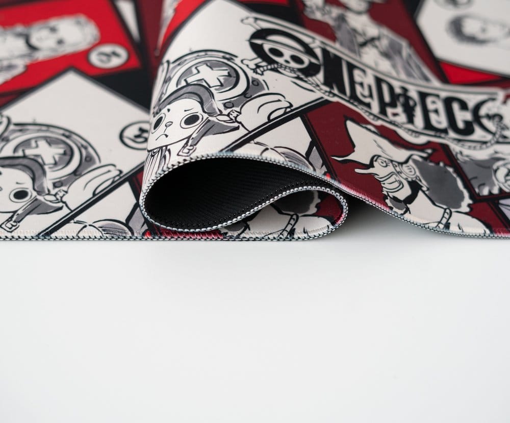 One Piece XL Mouse Mat 80 x 35 cm