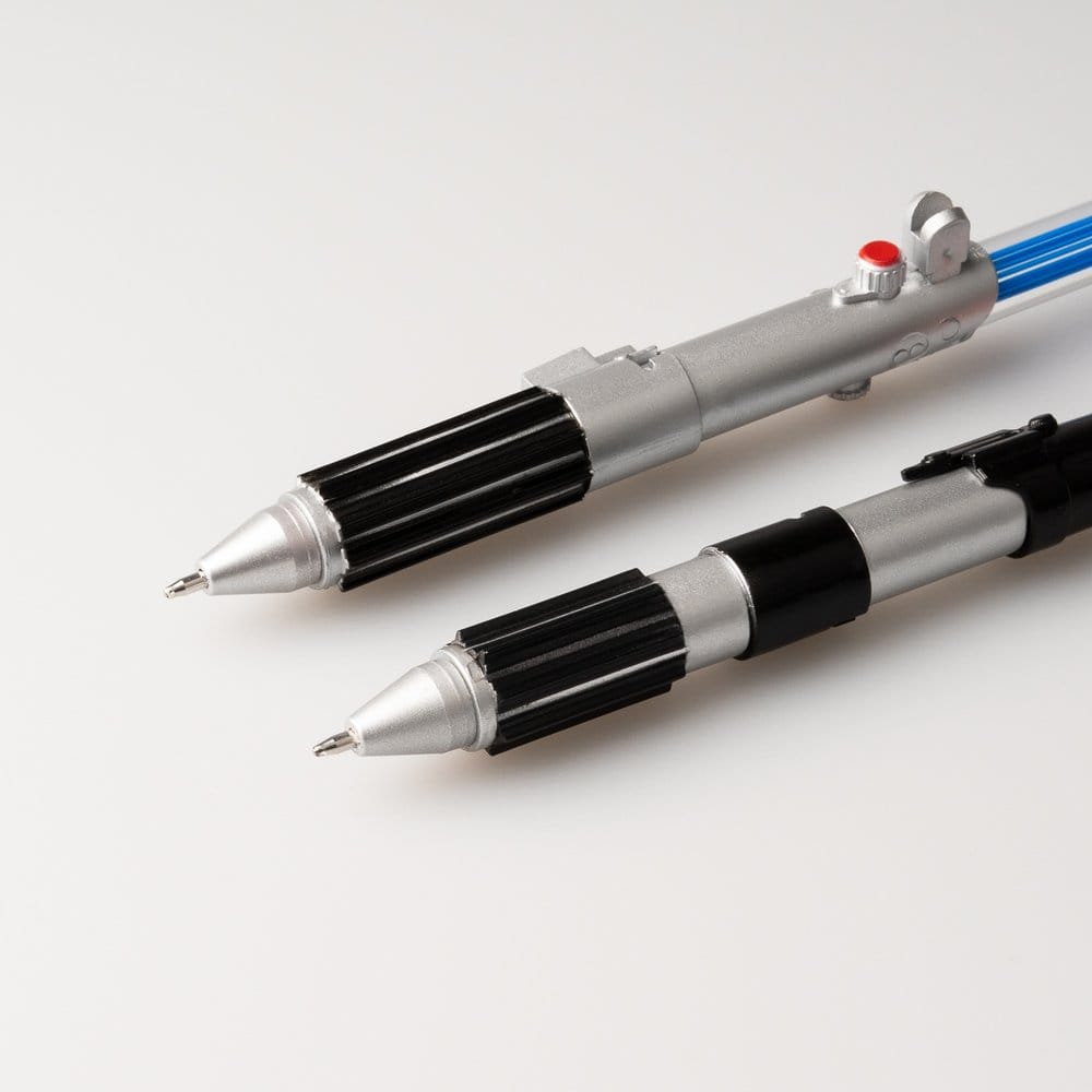 Star Wars Set of 2 Lightsaber Pens  Luke Skywalker & Darth Vader