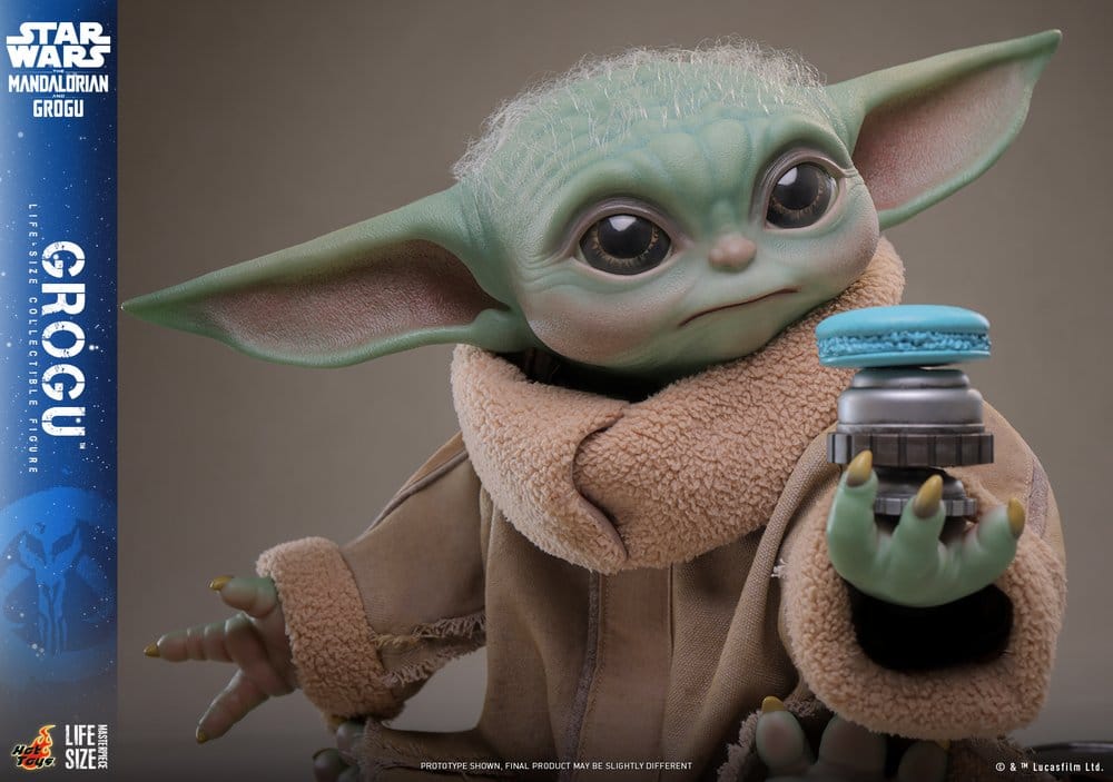 Star Wars: The Mandalorian & Grogu Life-Size Figure Grogu 38 cm