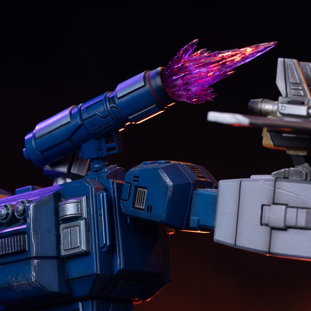 Transformers Demi Scale Statue 1/20 Soundwave 29 cm