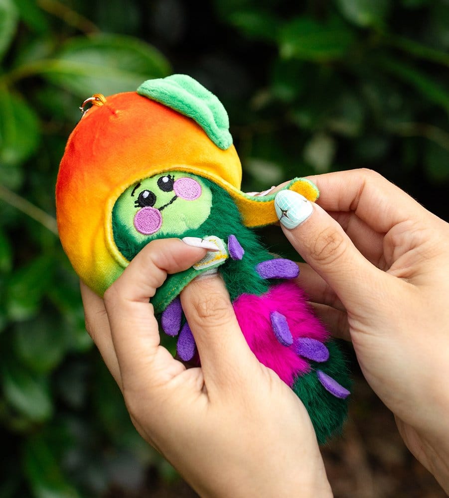 Wooly Bear and Friends Plush Keychain S1 7 cm Blind Box Display (6)