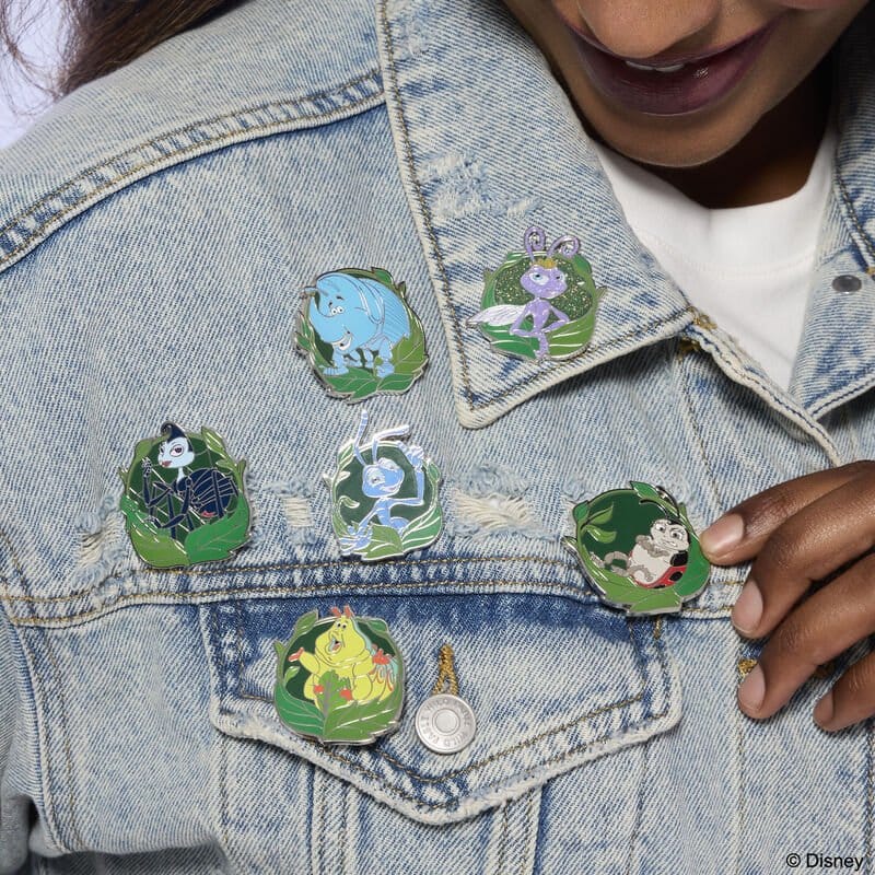 A Bug's Life by Loungefly Enamel Pins Blind Display (12)