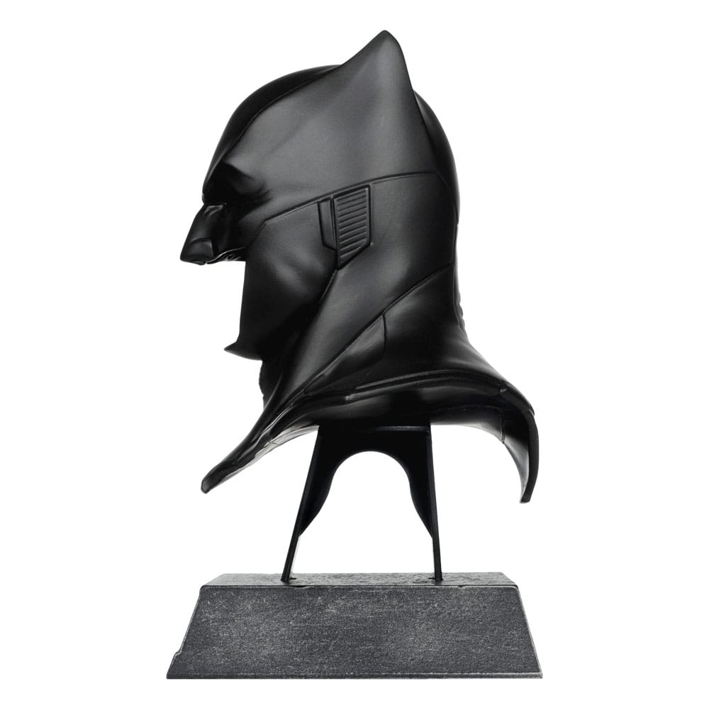 Batman DC Direct Mini Replica 1/3 Batman Cowl (Justice League Tactical Suit) 19 cm