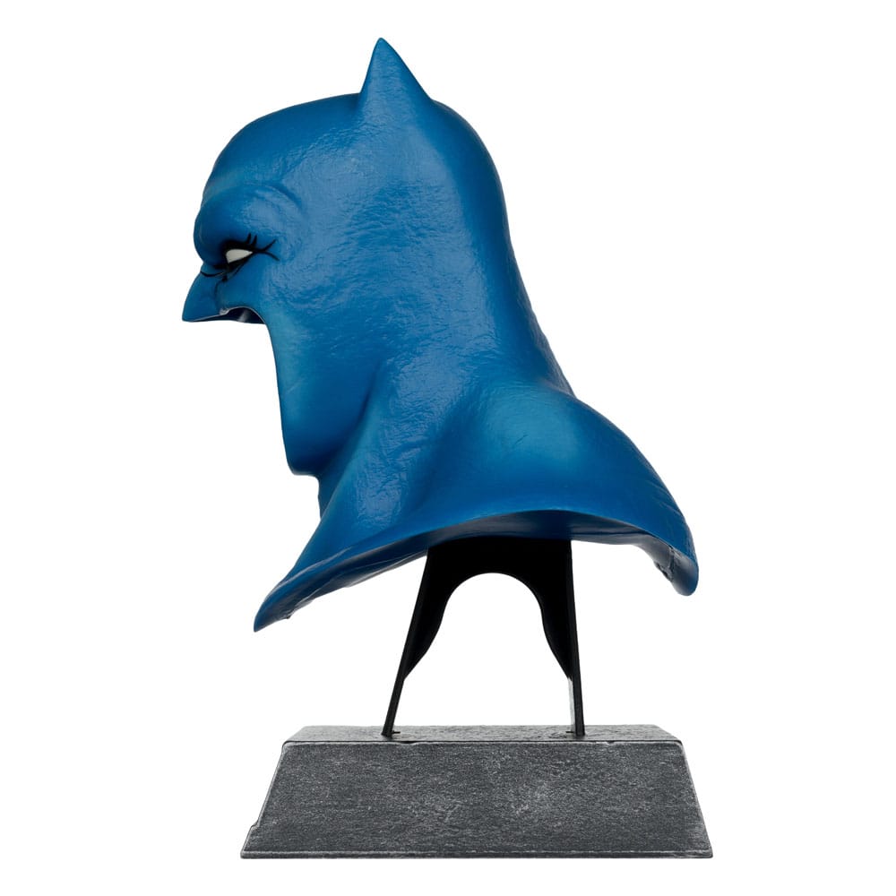 The Dark Knight Returns DC Direct Mini Replica 1/3 Batman Cowl 19 cm