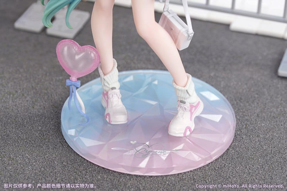 Honkai: Star Rail Gift+ PVC Figure 1/8 Seele Wonderful Holiday Ver. 20 cm