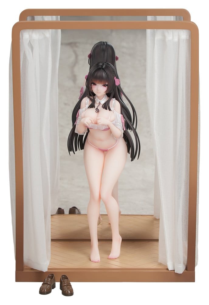 Azur Lane Gift+ PVC Figure 1/8 Trinidad Trapper in the Changing Room Ver. 23 cm