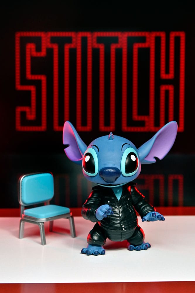 Lilo & Stitch Action Figure Ultimate Singer Elvis Stitch 7 cm