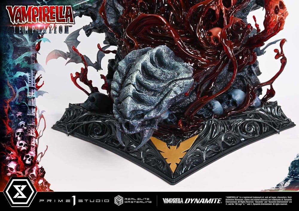 Vampirella Real Elite Masterline Series Statue 1/3 Temptation 100 cm