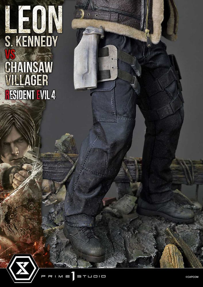 Resident Evil 4 Ultimate Premium Masterline Series Statue 1/4 Leon S. Kennedy vs. Chainsaw Villager 76 cm