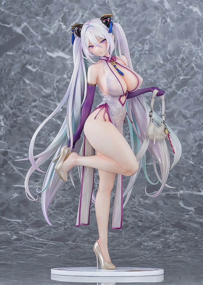 Azur Lane PVC Figure 1/6 Kearsarge Springtime Monitoring 28 cm