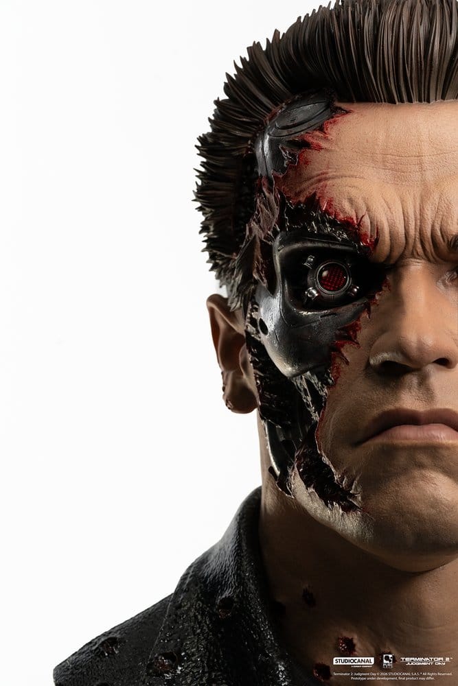 Terminator 2 Prop 1:1 T-800 Model 101 Battle Damaged Art Mask 47 cm