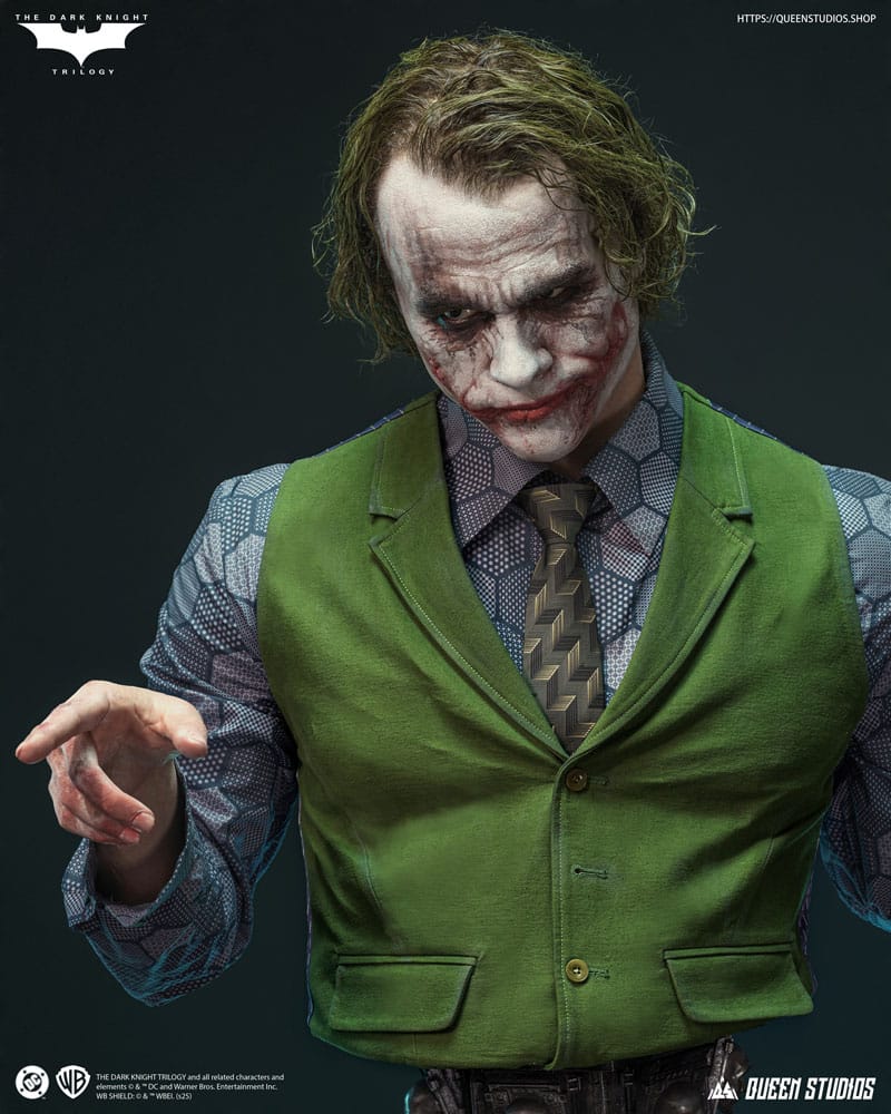 The Dark Knight Bust 1/1 The Joker 89 cm