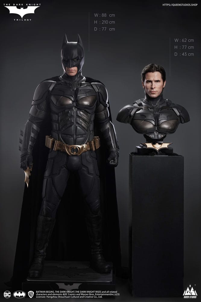 Die lebensgroße Statue des Dunklen Ritters Batman Deluxe Edition 207 cm