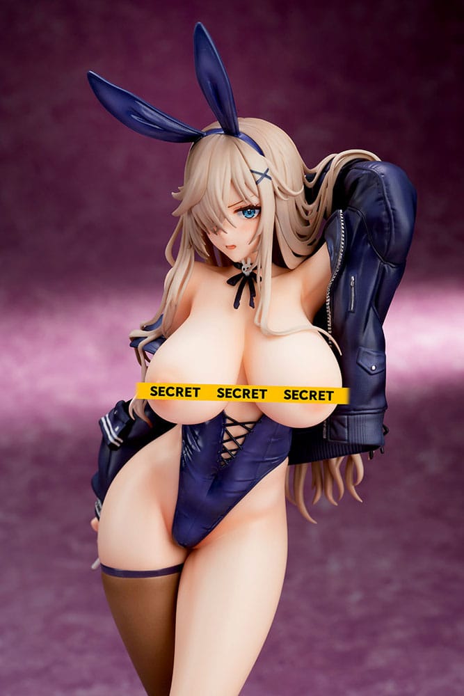 Original Character PVC Statue 1/7 Bad Bunny Illustration by Mataro 27 cm