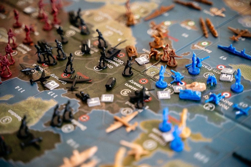 Axis & Allies board game Axis & Allies: 1940 Europpe Second Edition *English Version*