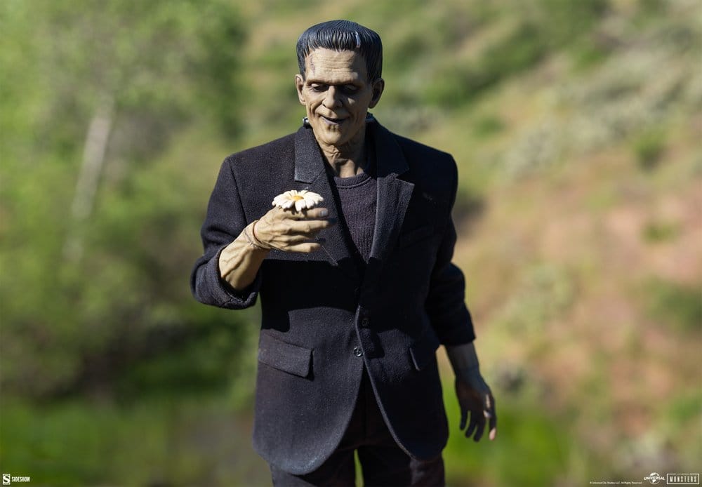 Universal Monsters Action Figure 1/6 Frankenstein (Deluxe Edition) 33 cm