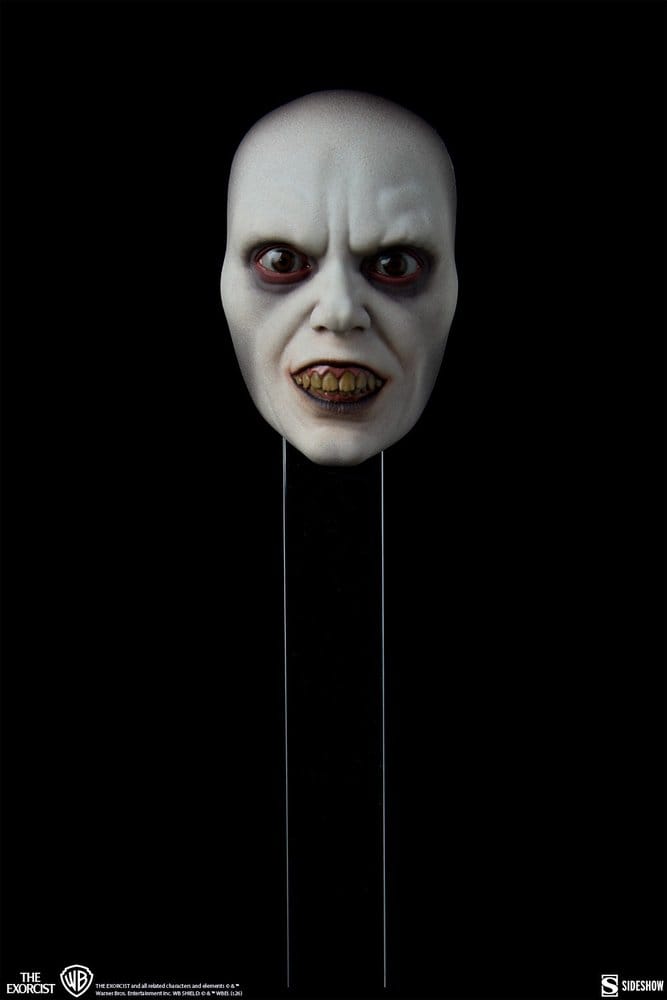 The Exorcist Action Figure 1/6 Regan MacNeil 23 cm
