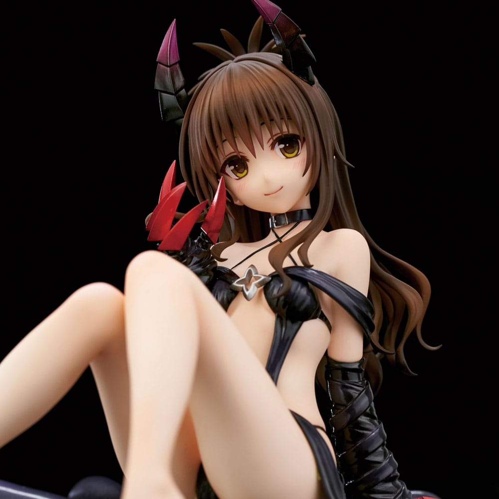 To Love-Ru Darkness PVC Statue 1/6 Yuuki Mikan Darkness Ver. Renewal Package Edition 15 cm