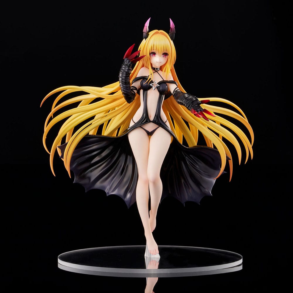 To Love-Ru Darkness PVC Statue 1/6 Golden Darkness Darkness Ver. 30 cm