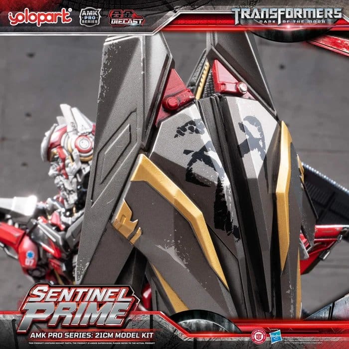 Transformers: Dark of the Moon AMK PRO Series Plastic Model Kit Sentinel Prime 21 cm
