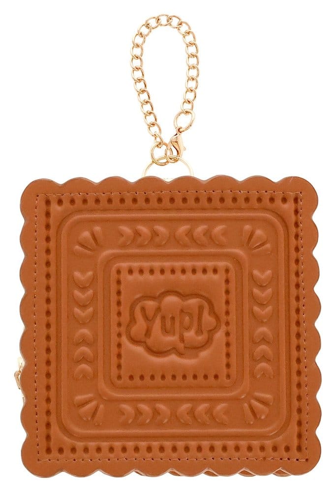Yup! Pouch Square Cream Sandwich Cookie