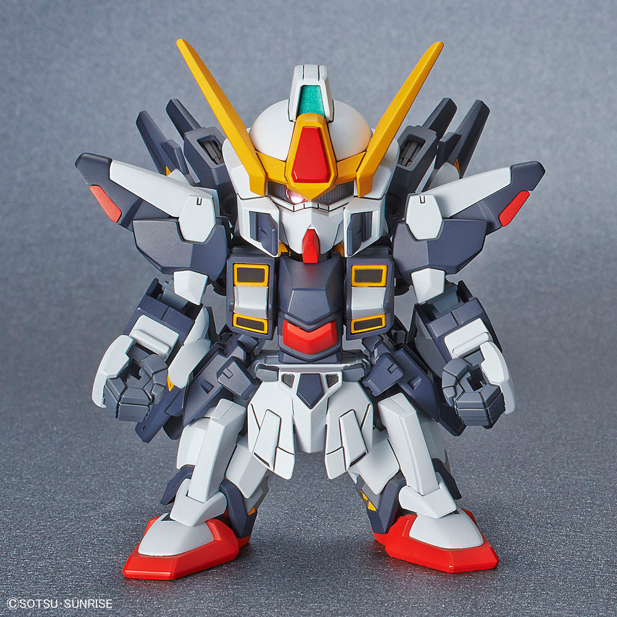 SD Gundam Cross Silhouette Sisquiede