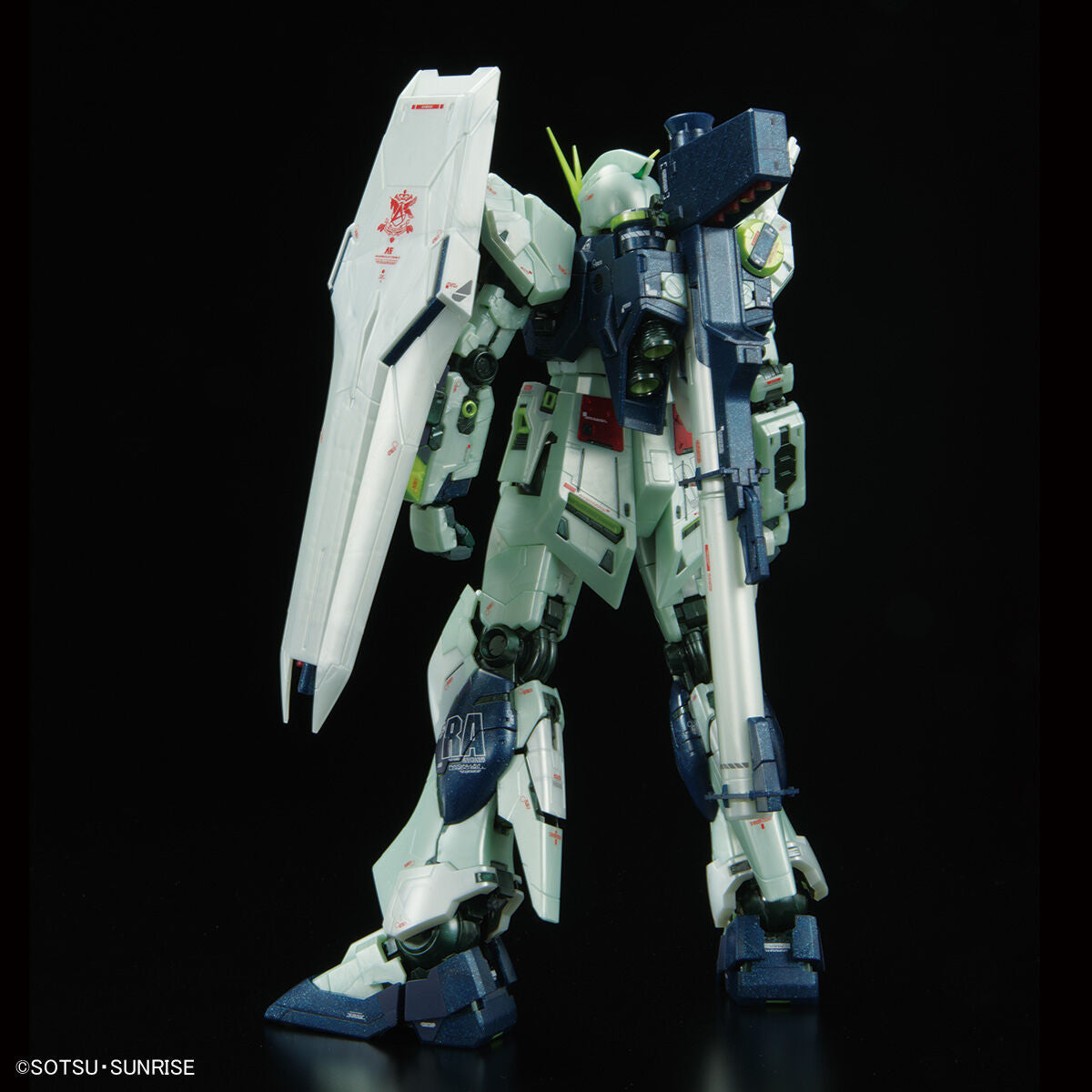 MG 1/100 GUNDAM SIDE-F Limited RX-93 νGundam Ver.Ka (Psychoframe activation image color)