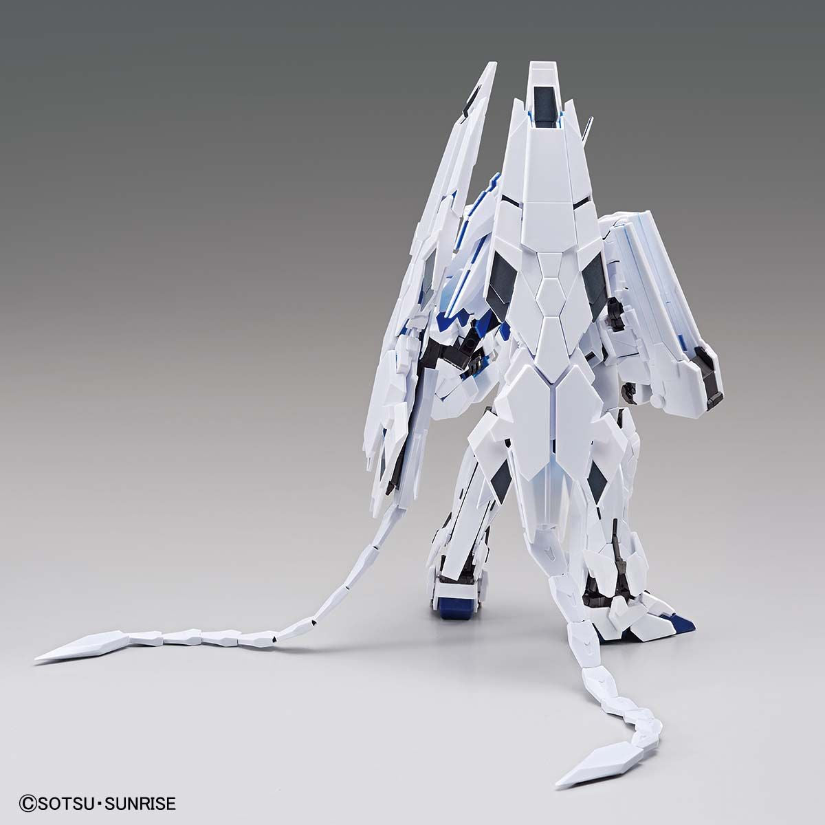 MG 1/100 Gundam Base Limited Unicorn Gundam Perfectibility