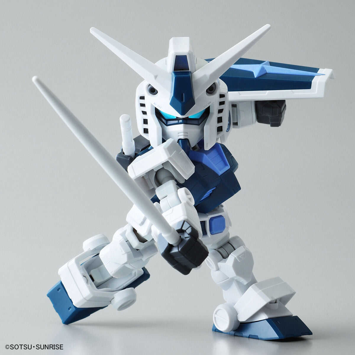 SD Gundam Base Limited RX-78-2 Gundam (Cross Silhouette Frame Ver.) [Gundam Base Color]